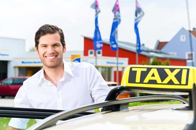 taxi airport transfer lanzarote